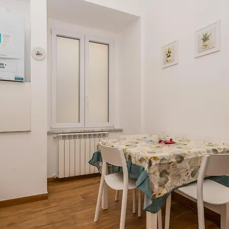 72 Tatil Evi Napoli
